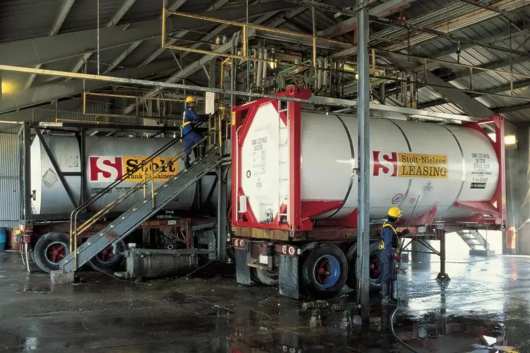 全球集装罐供应商- 思多而特集装罐事业部 (Stolt Tank Containers)的前身联合集装罐公司